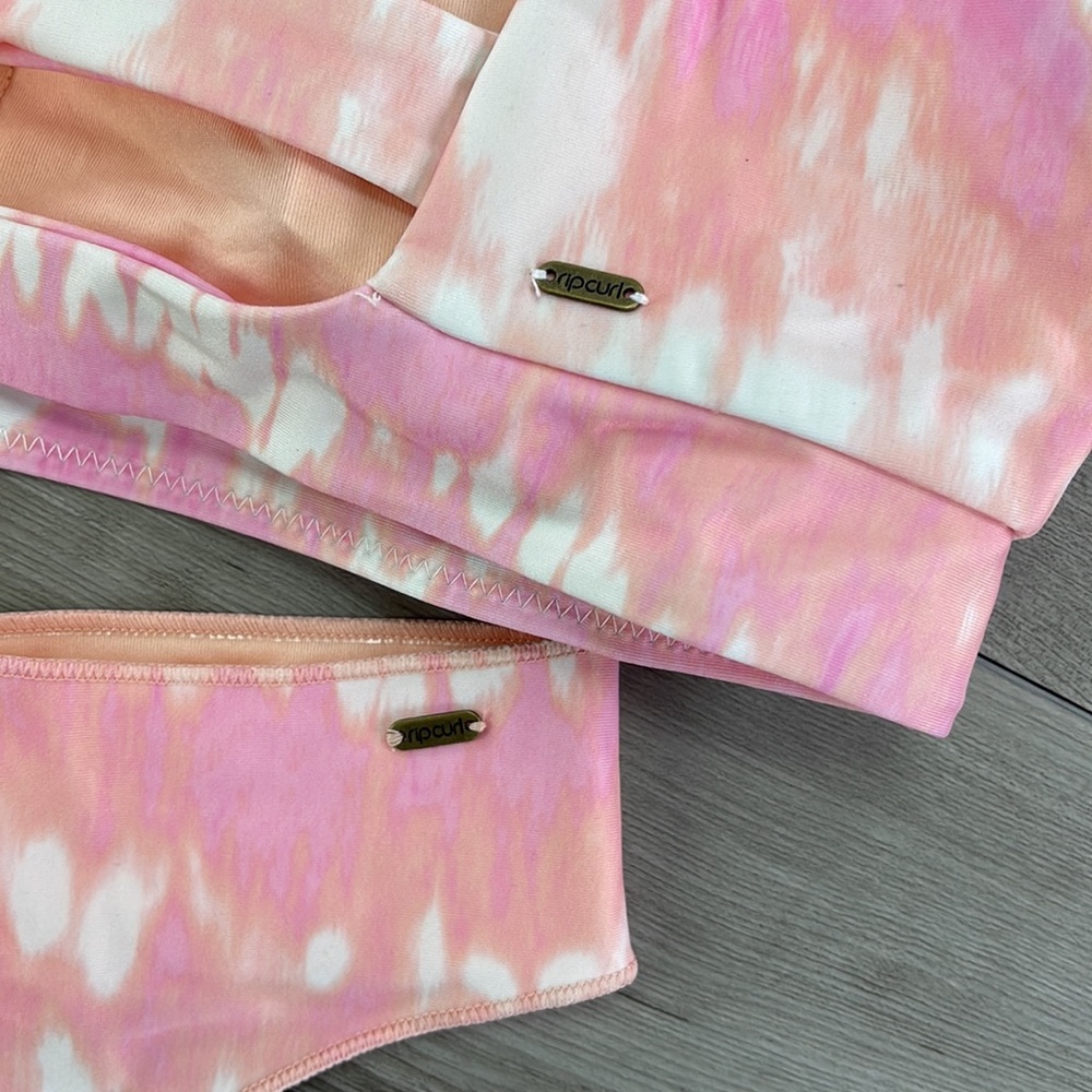 ☀️RIP CURL☀️ CLASSIC SURF CROP CLASSIC SURF CHEEKY PANT BIKINI SET - Picture 9 of 15